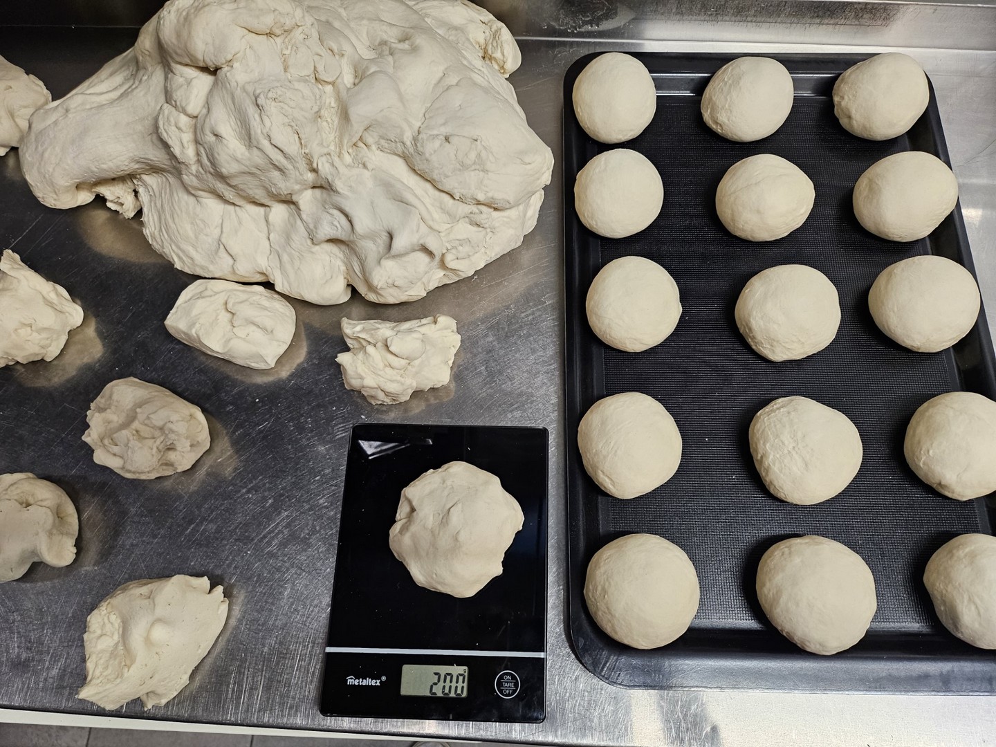 Hausgemachter Pizzateig